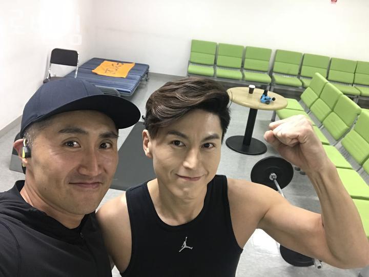 로빈짐 이미지