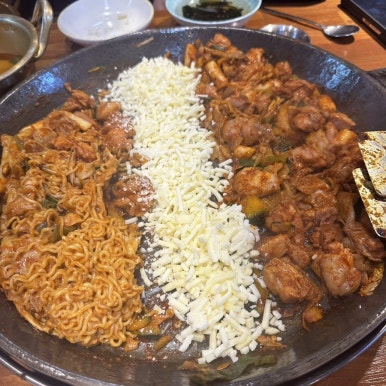 복면닭갈비 이미지