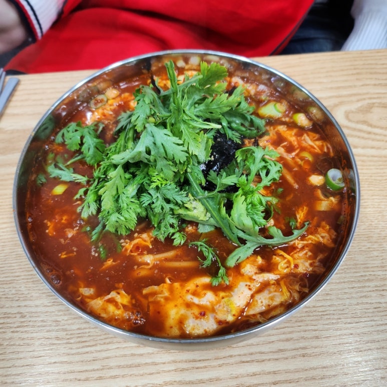 면발칼국수 이미지