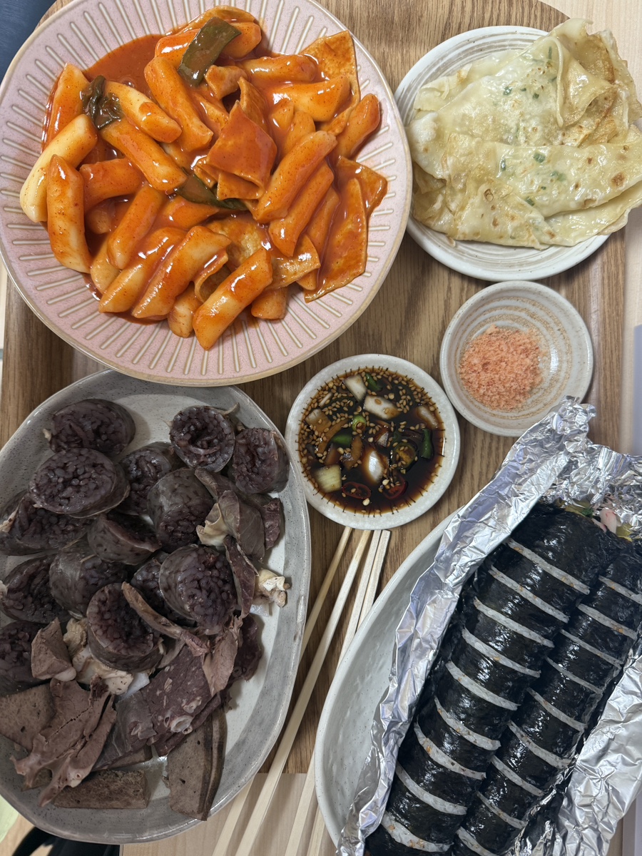콩지분식 이미지
