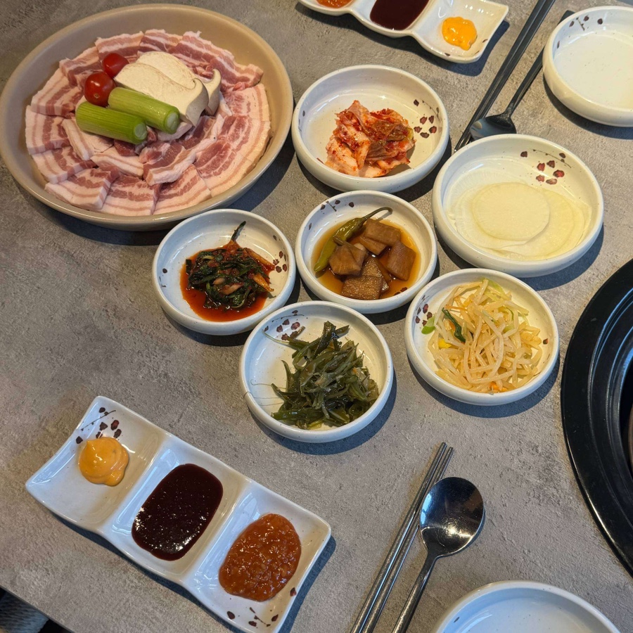 봉황돼지집 이미지
