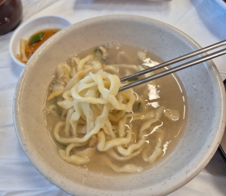 삼대째할머니칼국수 이미지
