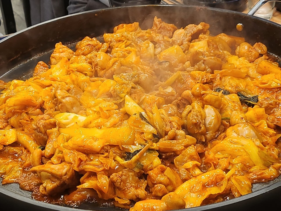 오늘도닭갈비영통경희대점 이미지