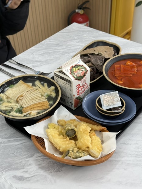 반달분식 이미지