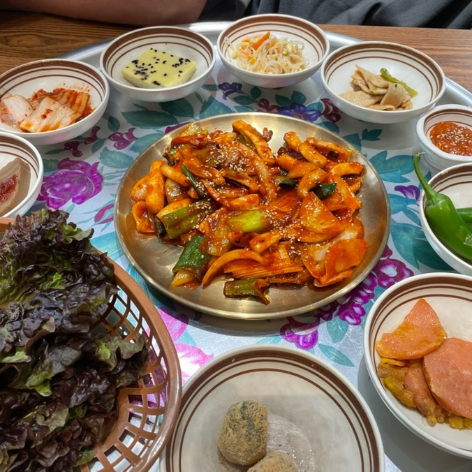오봉식탁 위례점 이미지