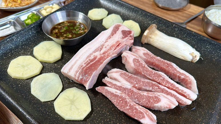 이가네제주오겹살 이미지