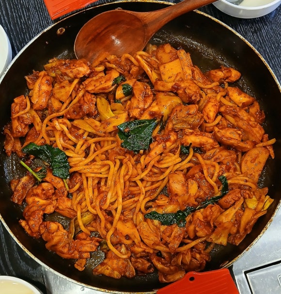 시우네2.5닭갈비 이미지