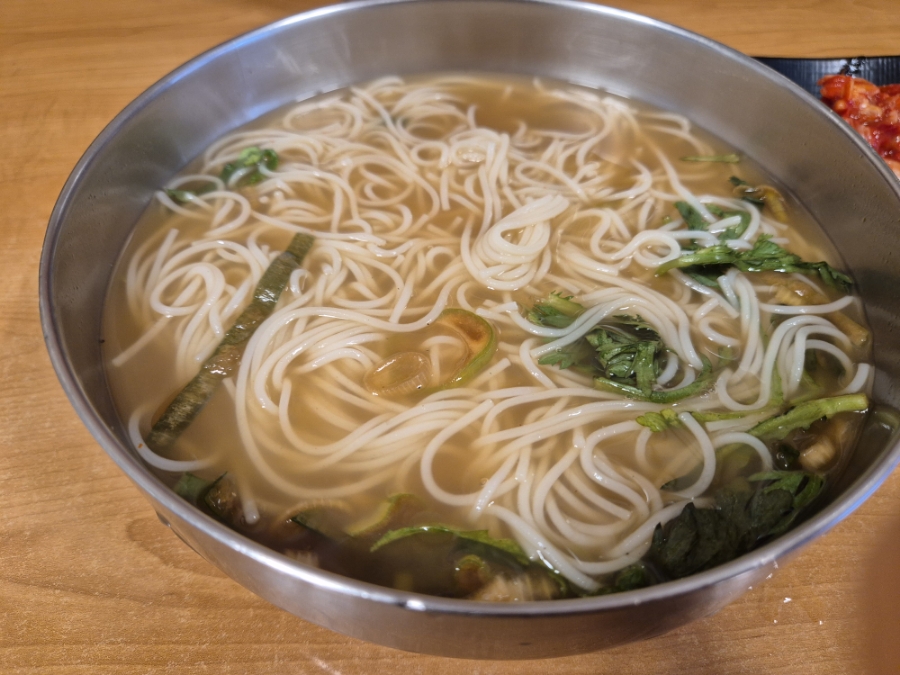멸치국수 이미지