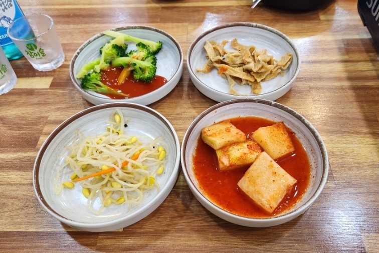 진사댁 명태덕장 이미지