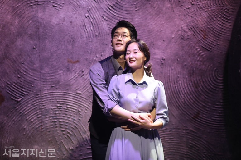 홍컴퍼니 이미지
