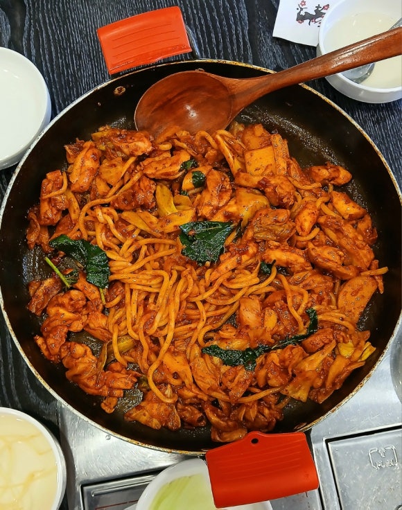 시우네2.5닭갈비 이미지