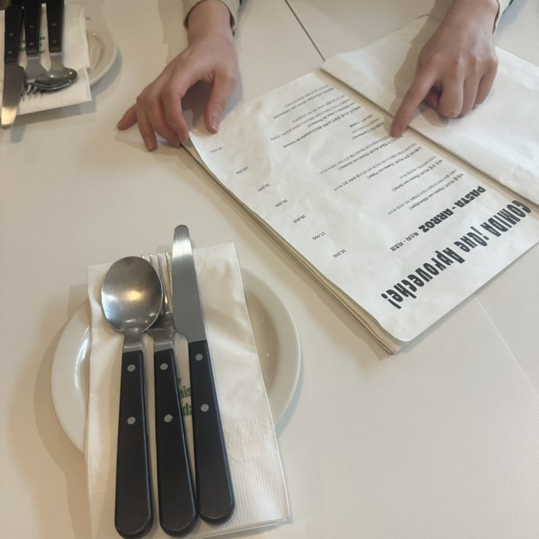 꼬미다큐큐큐 이미지