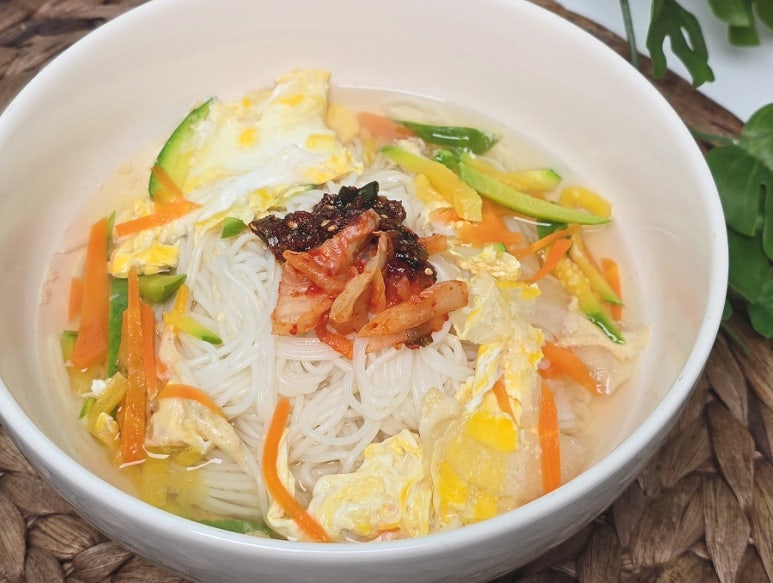 엄마국수 이미지