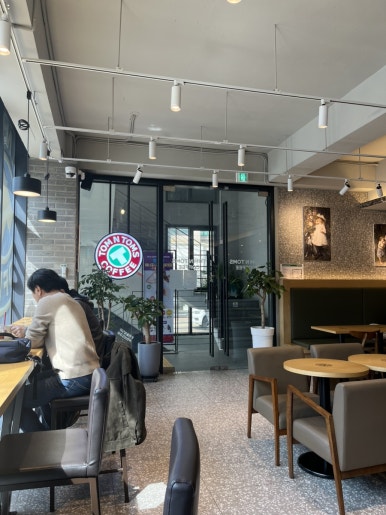 탐앤탐스신정역점 이미지
