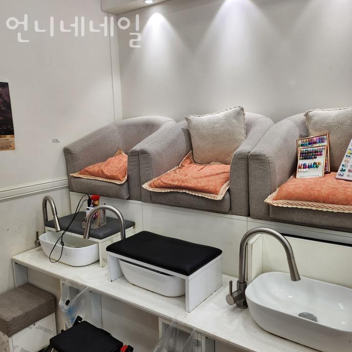 언니네네일샵 이미지