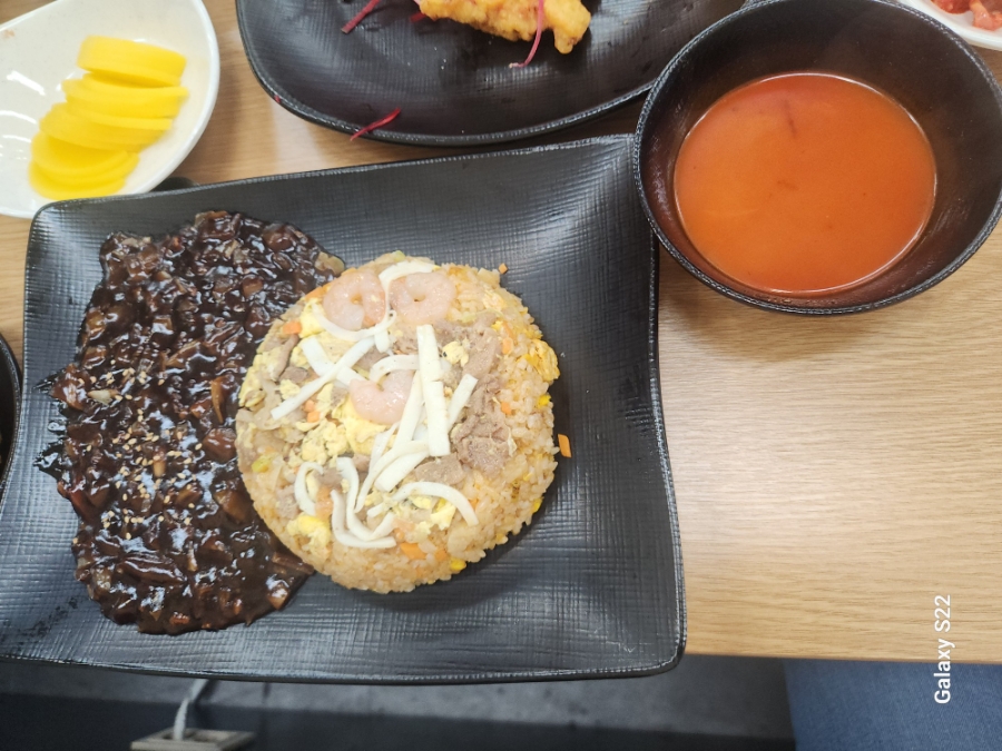편사부짬뽕 이미지