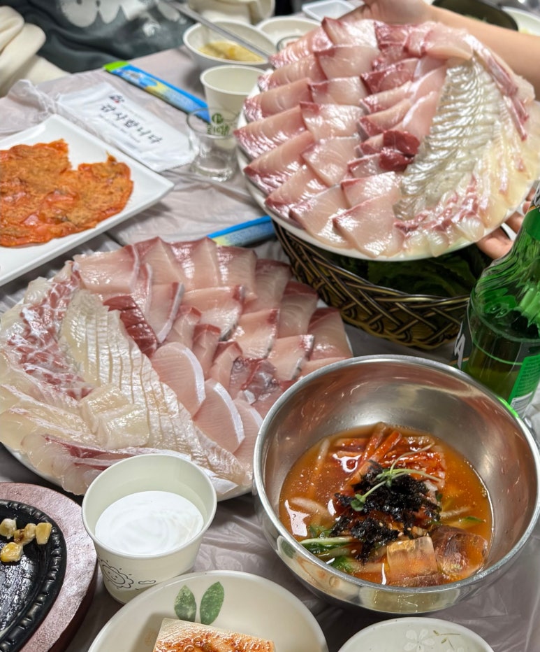 칼맛나는푸짐한횟집 이미지