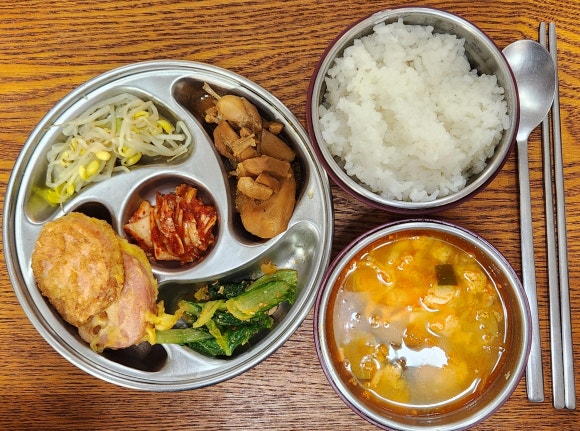 더쿡 이미지