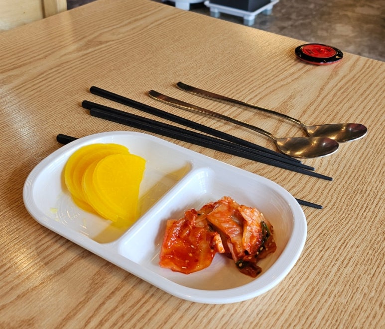 신황후쟁반짜장 이미지