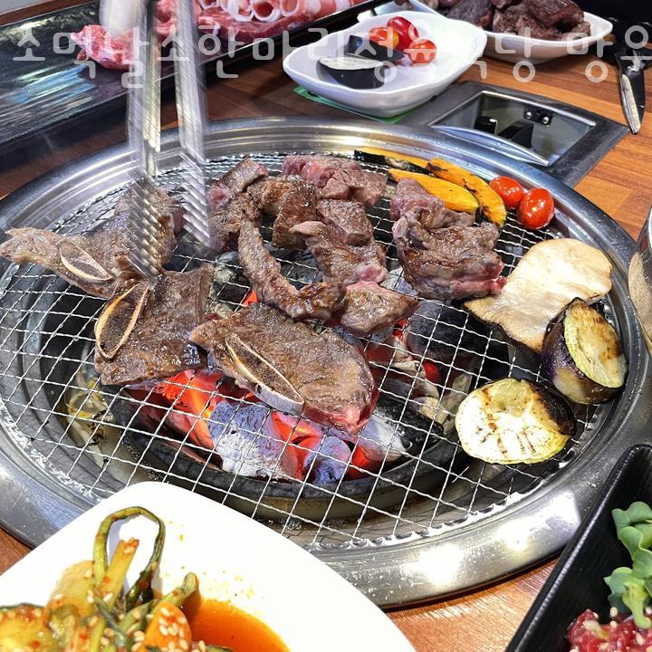 소먹날 소한마리 정육식당 이미지