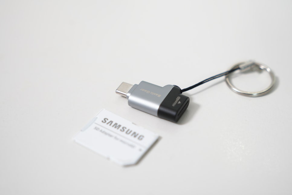 소니 A7C2를 위한 카메라 카드리더기 "베이직기어 USB-C OTG 마이크로 SD 카드리더기" 리뷰 이미지 12