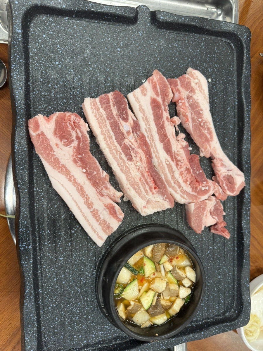 육선달 이미지