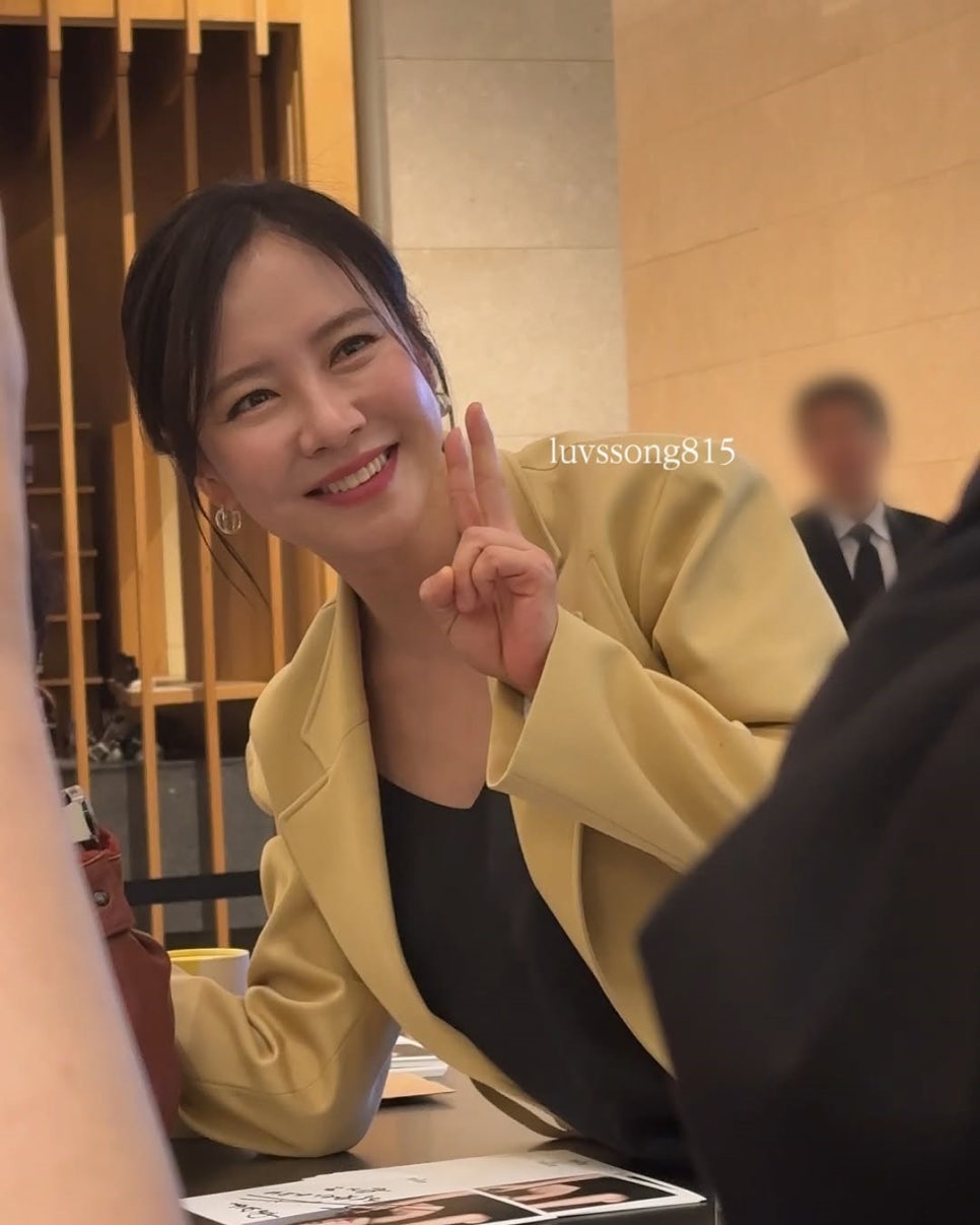 봄실버 이미지