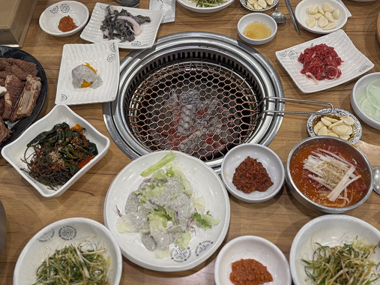 꽃담촌 이미지