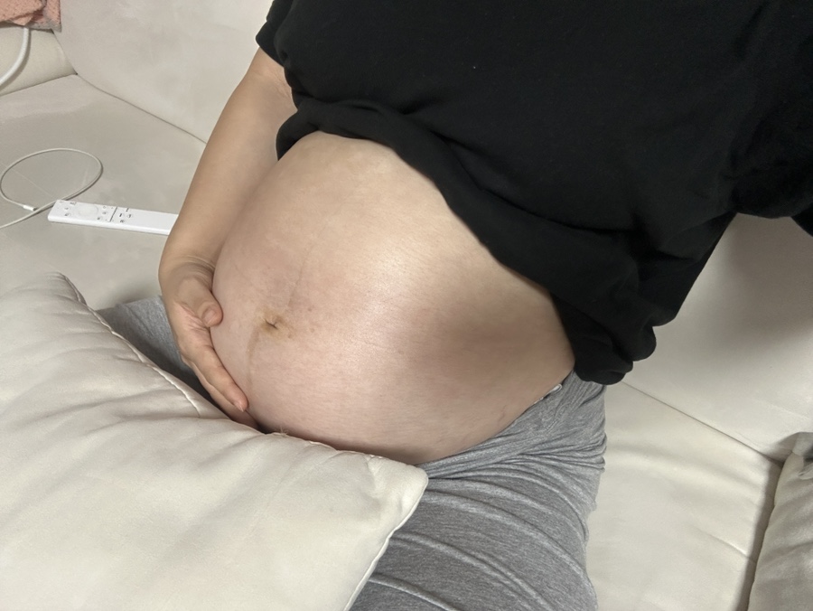자두옷장 이미지
