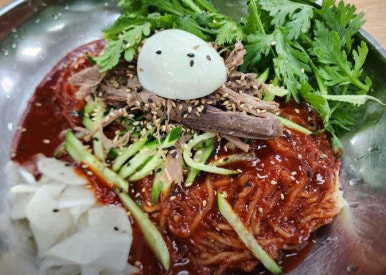 장사밀면 이미지