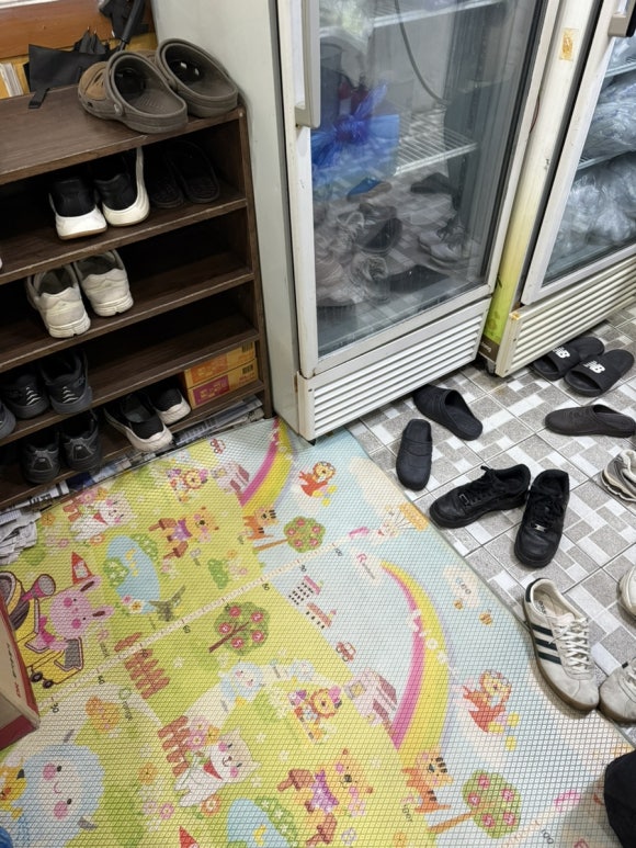 흥부네돈돼지 이미지