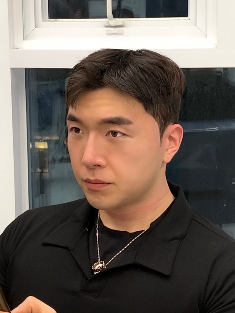 격이다른남자머리 이미지