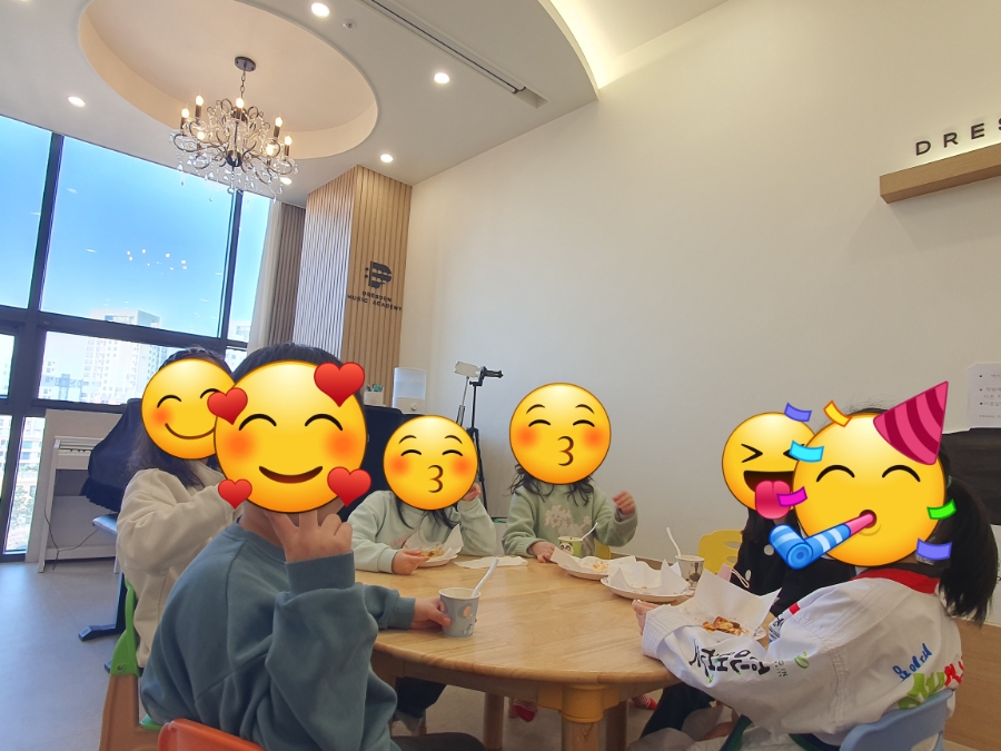 드레스덴음악학원 이미지