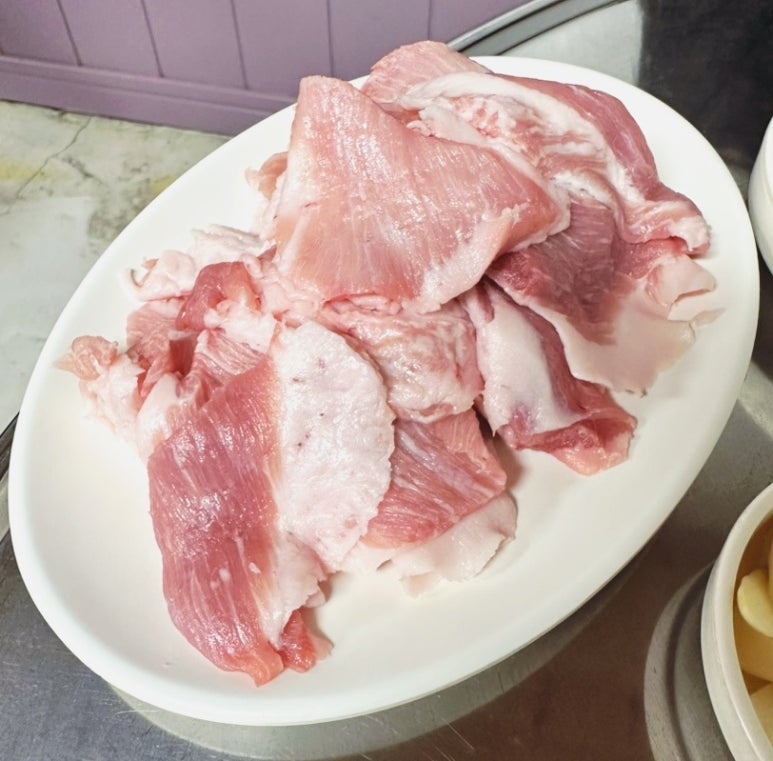 먹촌치맛살생구이 이미지