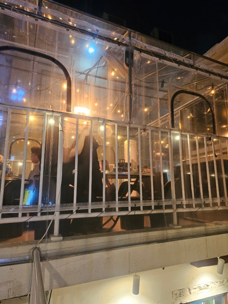 사잇집 이미지