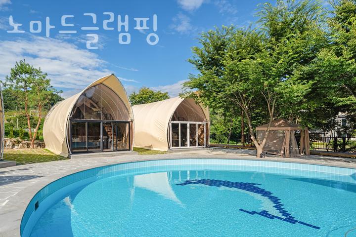 노마드글램핑 이미지