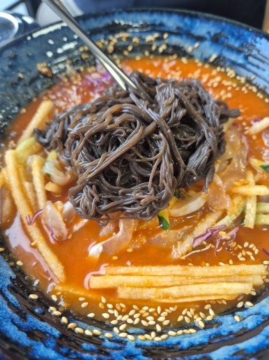 대게마을 거제일품물회 본점 이미지