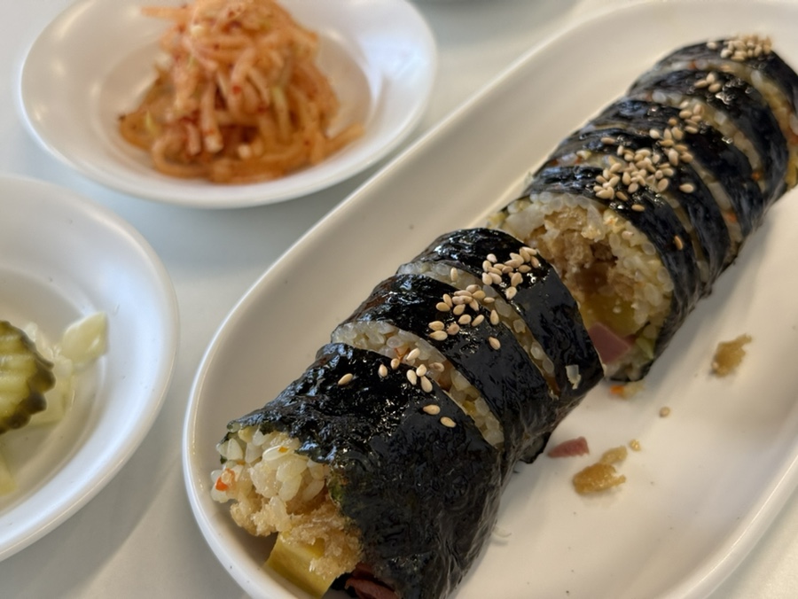 시월김밥 이미지