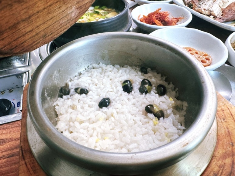 계성돌솥밥 이미지