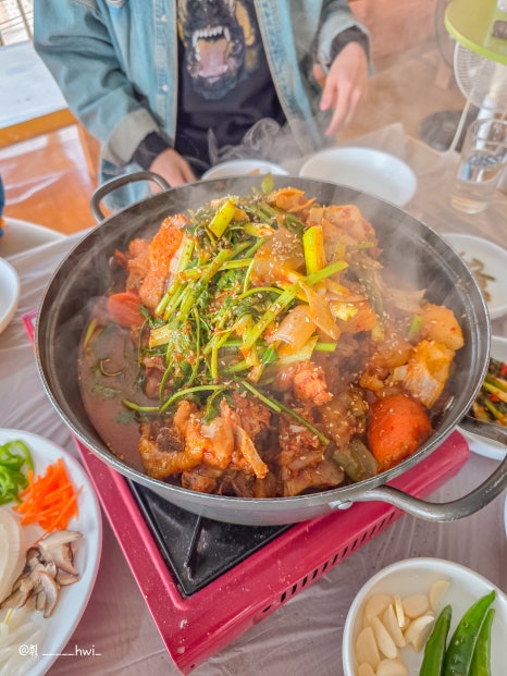 병풍산자락느티나무아래서 이미지