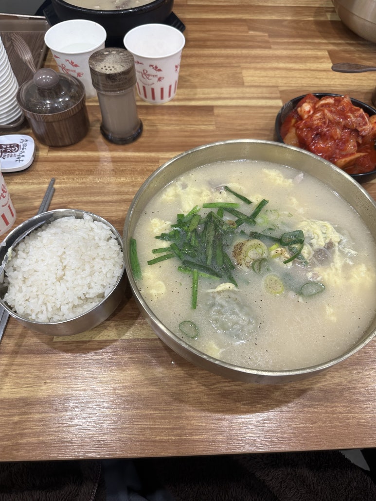 국밥 참 맛있는 집 안동신시장점 이미지