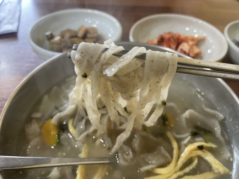 자연애손칼국수 이미지