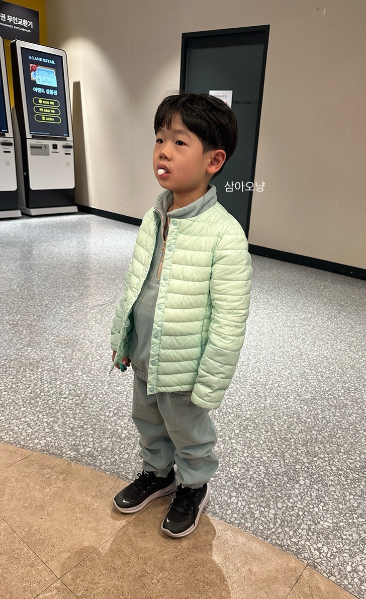 키즈웰치과 이미지