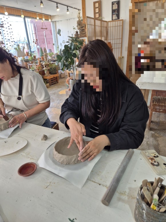 땀손도예 이미지