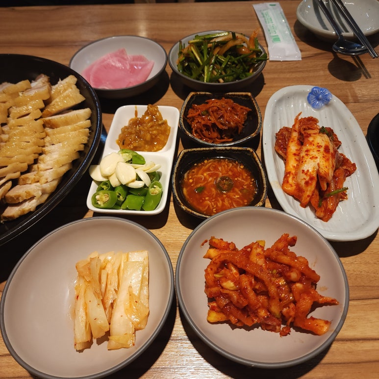 진족발보쌈 이미지