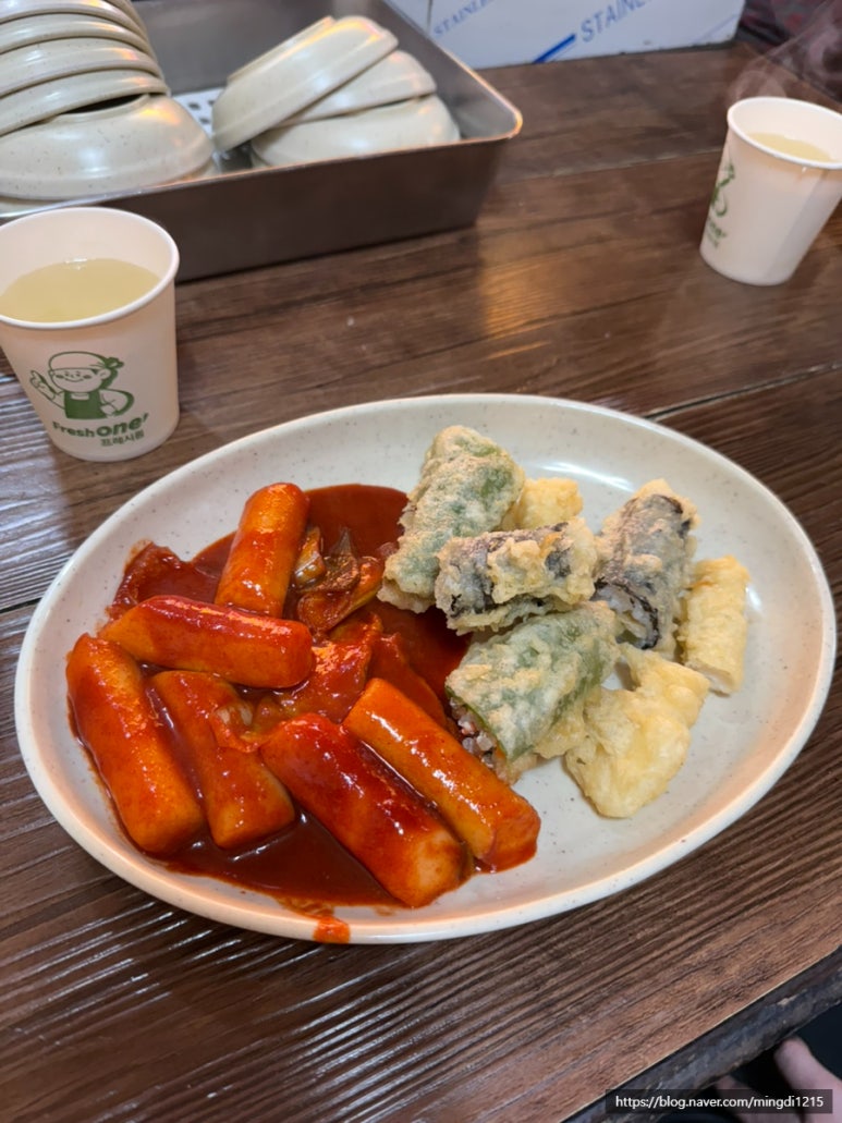 로얄분식 이미지