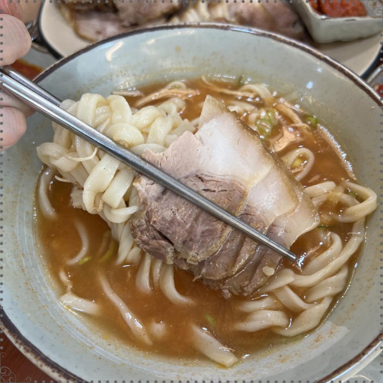 도담칼국수 이미지