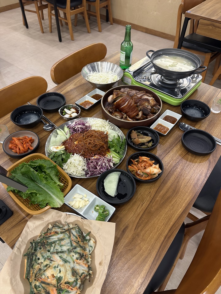 행복한족발 이미지
