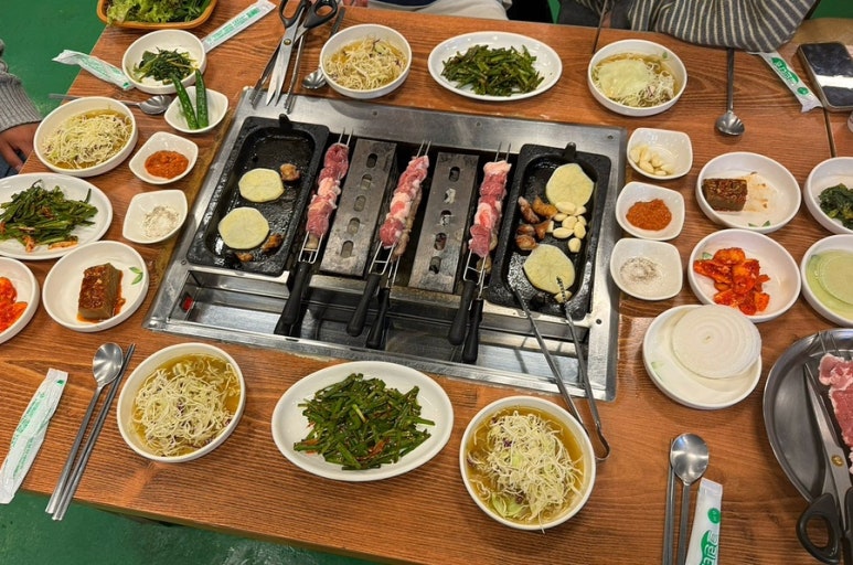 홍삼오리회전구이 이미지