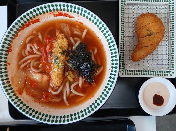 구름계란덮밥 이미지